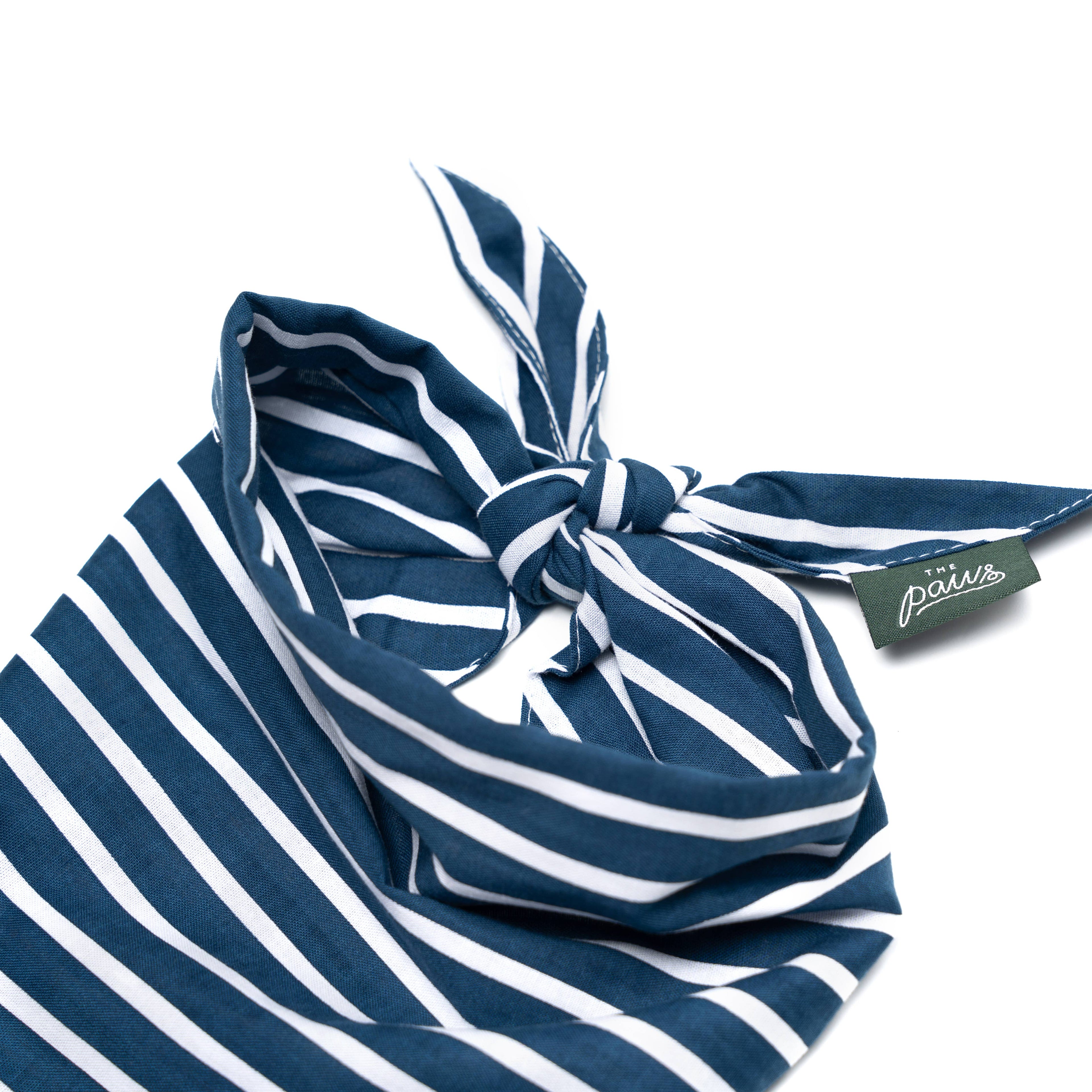Bandana - marineblauw met streepjes
